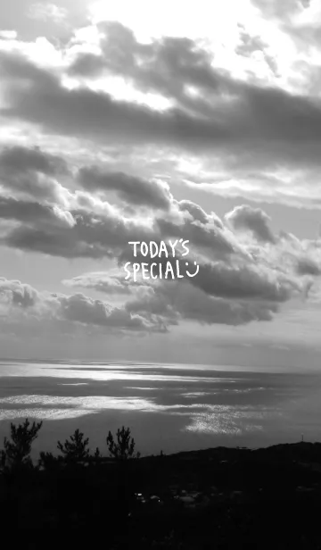 [LINE着せ替え] モノクロ写真 白 スマイル10の画像1