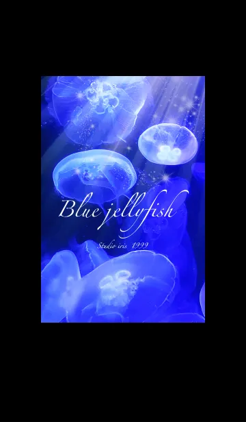 [LINE着せ替え] 癒しのクラゲ Blue Light Jellyfishの画像1
