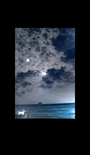 [LINE着せ替え] 夜の月 月の海 #DkQ_122。の画像1