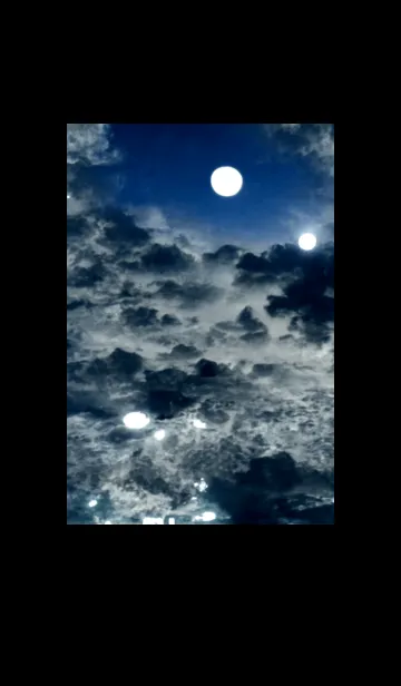 [LINE着せ替え] 夜の月 月の海 #DlH_16。の画像1