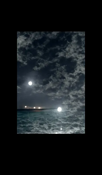 [LINE着せ替え] 夜の月 月の海 #DlJ_5。の画像1