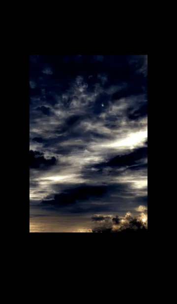 [LINE着せ替え] 夜の月 月の海 #DlJ_217。の画像1