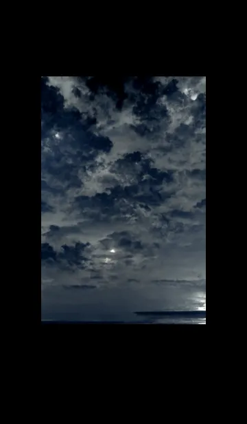 [LINE着せ替え] 夜の月 月の海 #DlP_13。の画像1