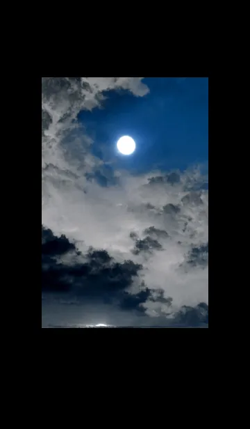 [LINE着せ替え] 夜の月 月の海 #DlQ_8。の画像1