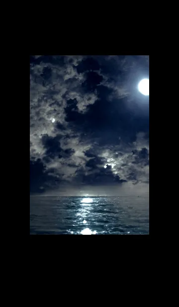 [LINE着せ替え] 夜の月 月の海 #DlV_3。の画像1