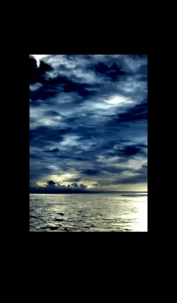 [LINE着せ替え] 夜の月 月の海 #DlX_31。の画像1