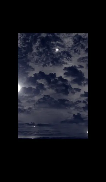 [LINE着せ替え] 夜の月 月の海 #DlZ_14。の画像1