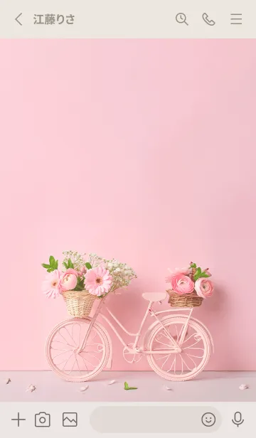 [LINE着せ替え] 自転車のカゴに乗った満開の花の画像2